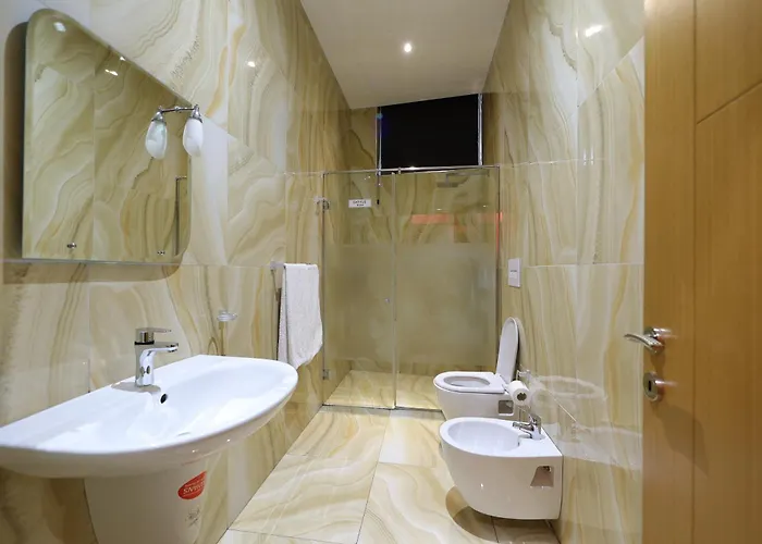 Gjuta 酒店 Farke e Madhe